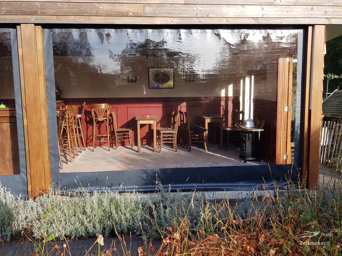 Verandazeil voor Mancave door Zeilmakerij TRWS uit Arendonk